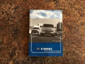 2011 Ford E-Series E-150, E-250, E-350 & E-450 Owner's Manual