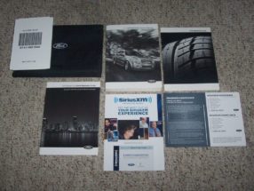 2013 Ford Expedition Owner's Manual Set